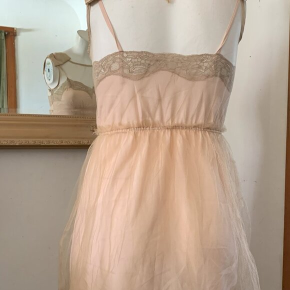 Tulle in Pink - Picture 4 of 5